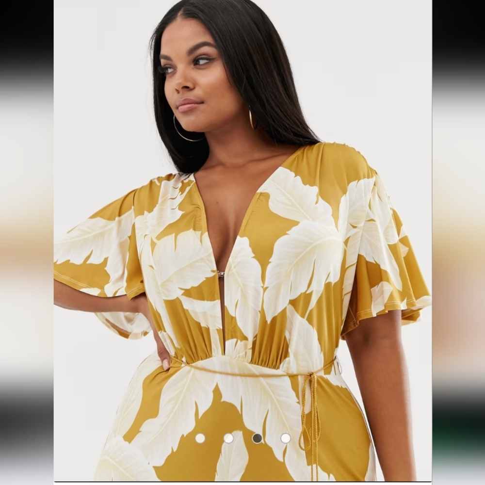 ASOS DESIGN Curve floral flutter sleeve maxi dress - Picture 3 of 7